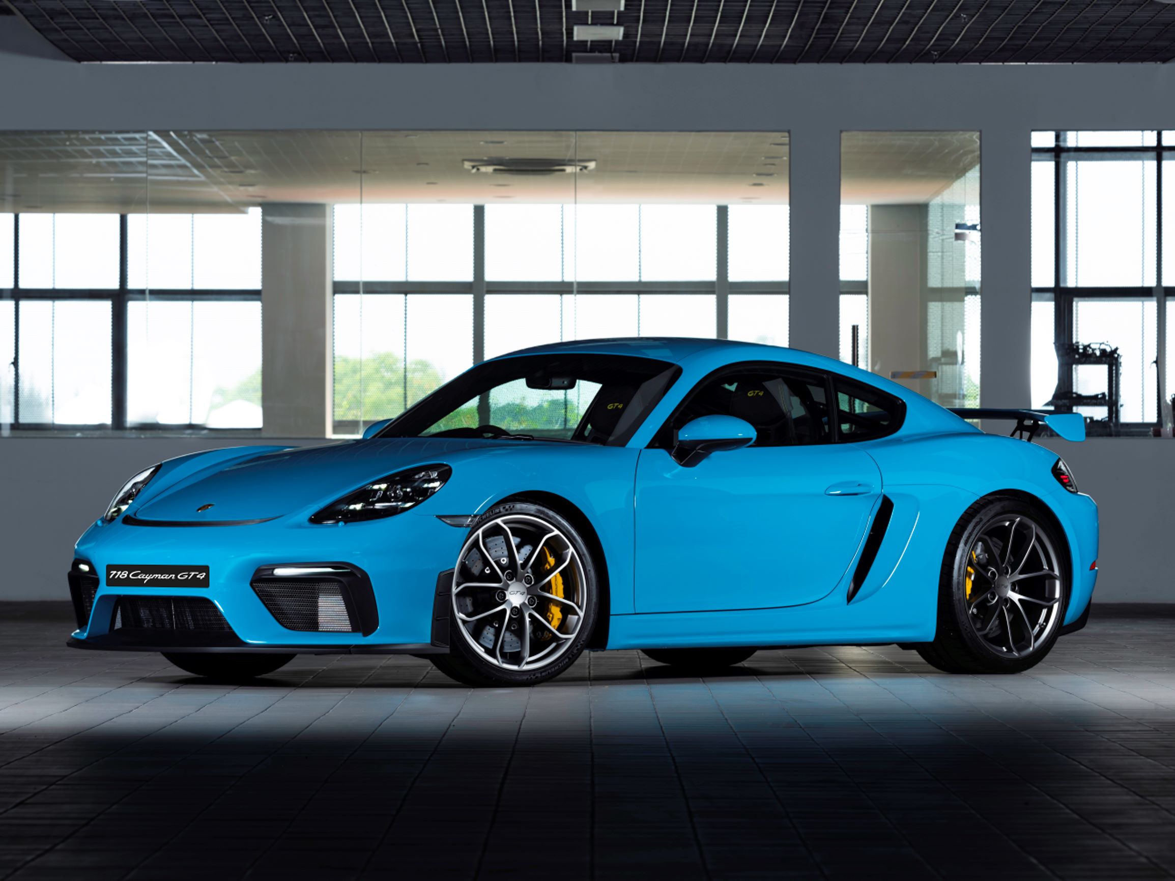 保時捷 718 Cayman GT4和718 Spyder  自然進氣引擎重新服役